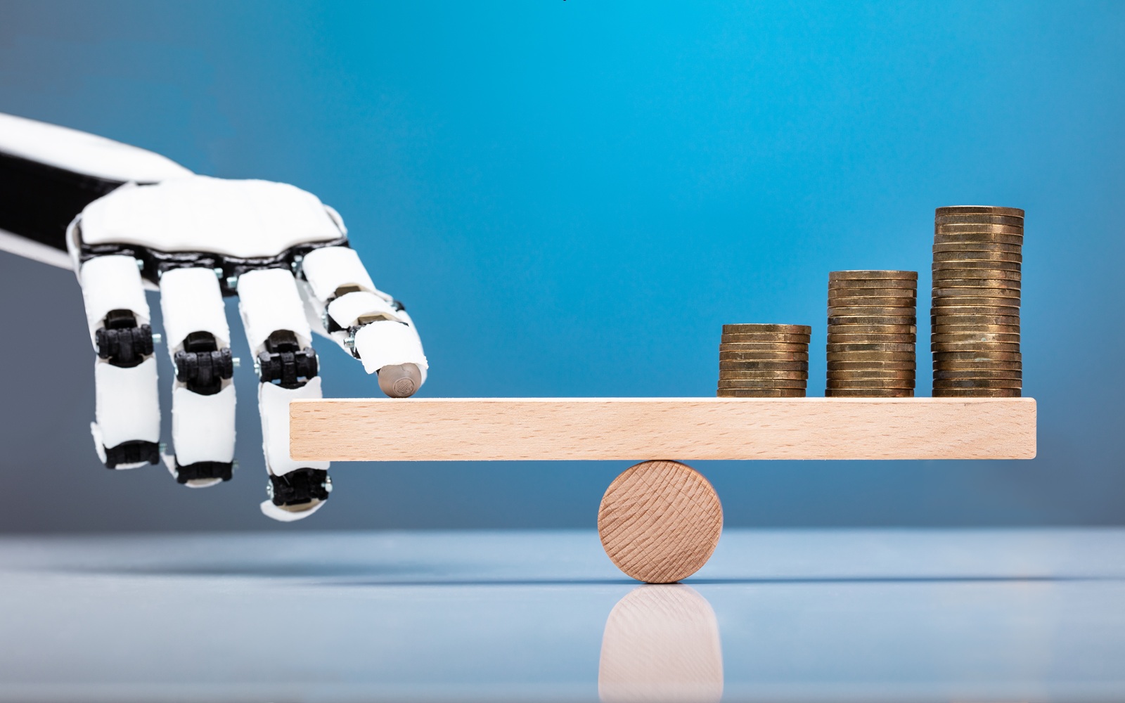 KI könnte die Waage aus dem Gleichgewicht bringen – wird der Wert juristischer Arbeit standhalten?